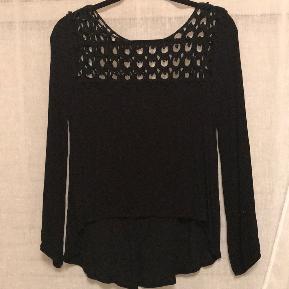 Lace black long sleeve✨